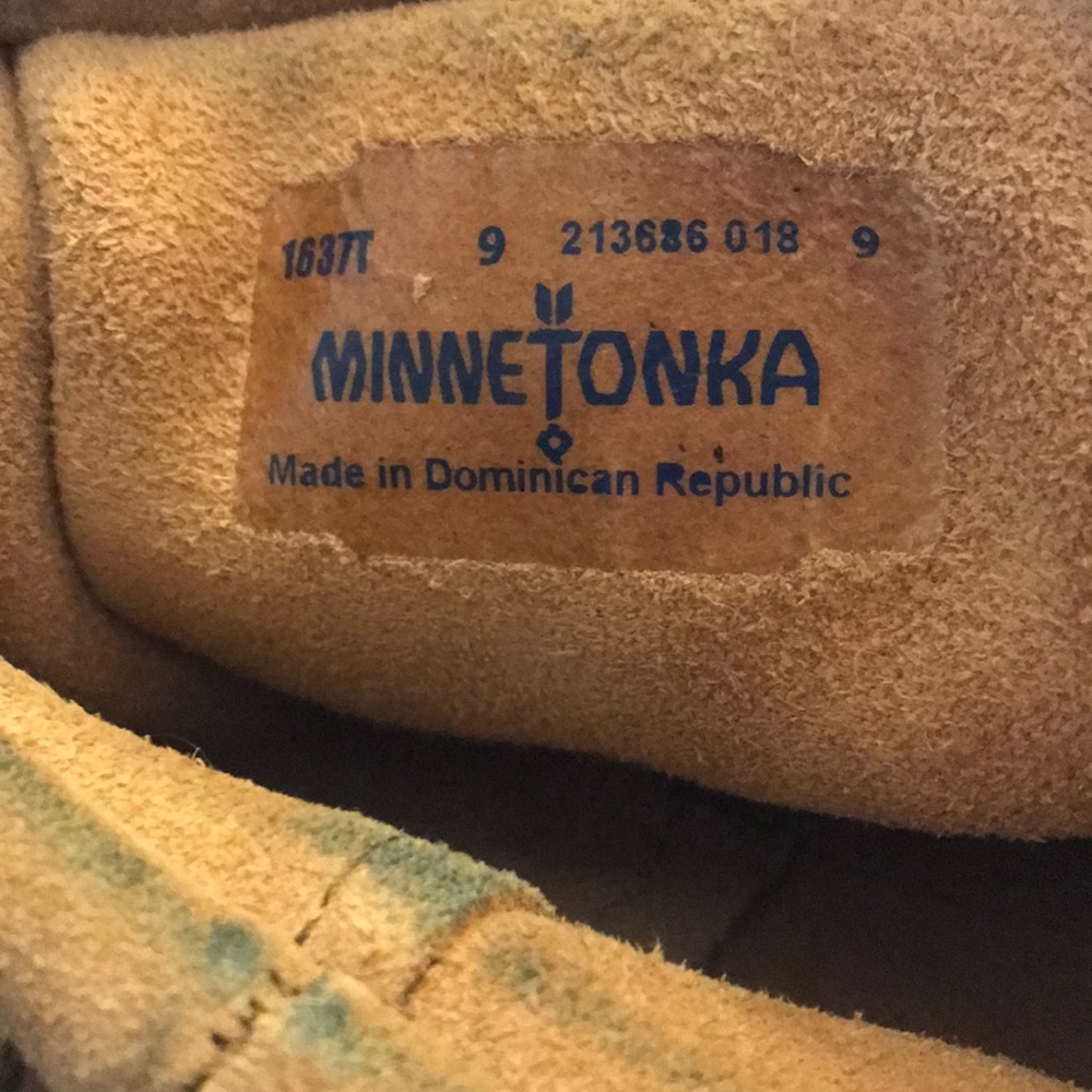 Minnetonka Women’s Three Layer Fringe Boots Size 9 - image 6